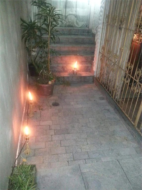 Sobrado à venda com 4 quartos, sendo 2 suítes, em Jardim Leonor, São Paulo, SP