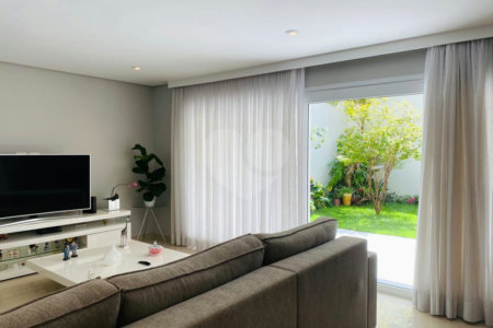 Casa à venda com 4 quartos, sendo 2 suítes, no condomínio Residencial Vila Lagos, São Paulo - SP