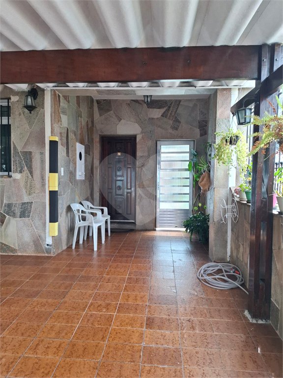 Sobrado à venda com 3 quartos em Santa Teresinha, São Paulo, SP