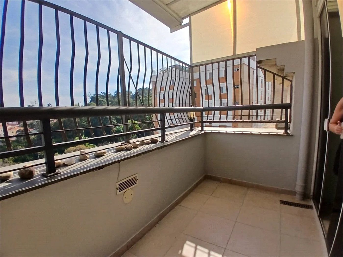 Cobertura à venda com 4 quartos, sendo 3 suítes,  em Cidade São Francisco, São Paulo, SP
