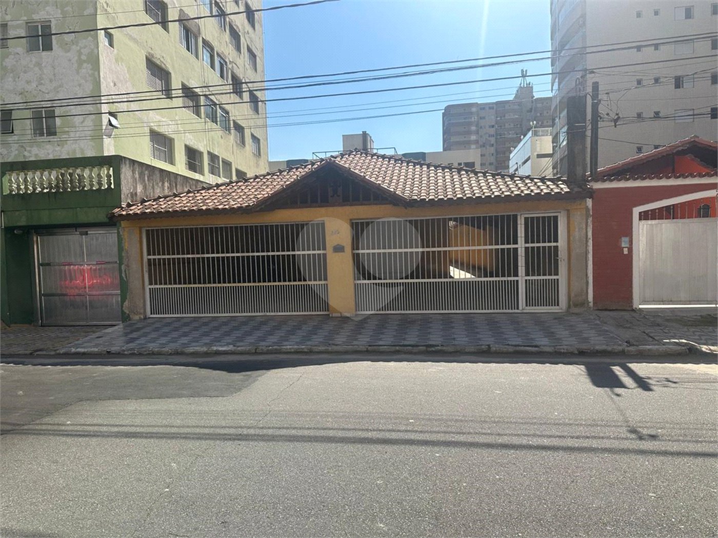 Casa à venda com 1 quarto em Tupi, Praia Grande, SP