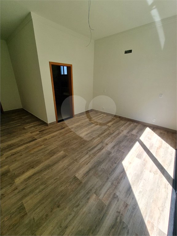 Casa à venda com 3 suítes no condomínio Terras de Santa Teresa, Itupeva - SP