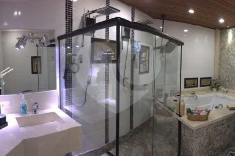Casa à venda com 3 suítes no condomínio Alpes Caieras, Caieiras - SP