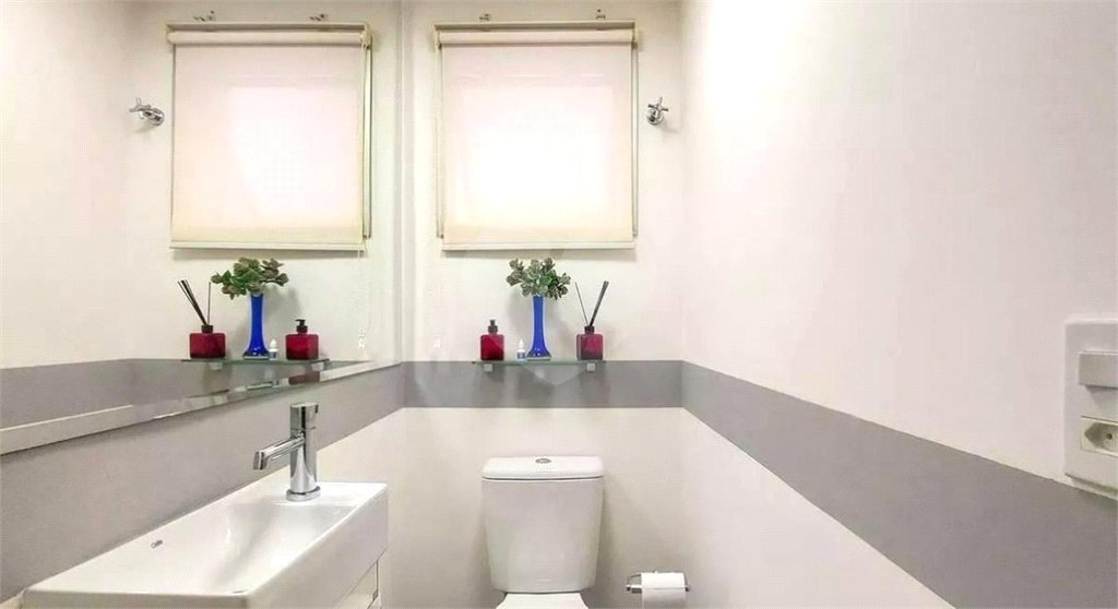 Apartamento à venda com 2 quartos, sendo 1 suíte, em Vila Ipojuca, São Paulo, SP