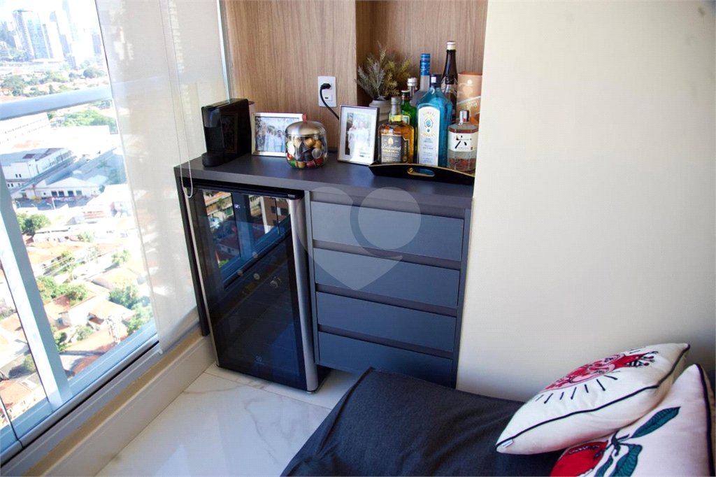 Cobertura à venda com 2 quartos, sendo 1 suíte, em Jardim das Acácias, São Paulo, SP
