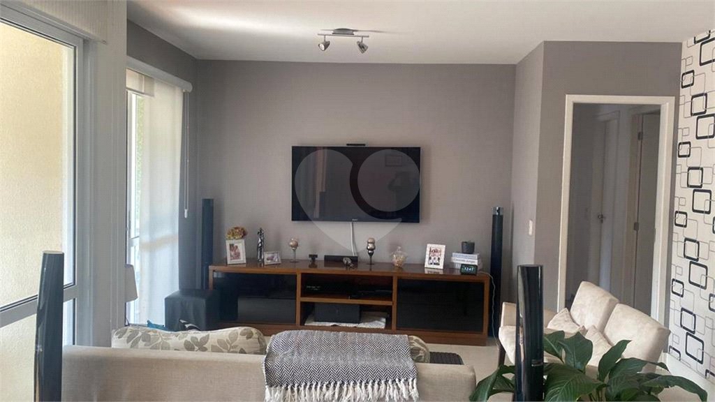 Apartamento à venda com 3 quartos, sendo 1 suíte, em Horto, São Paulo, SP