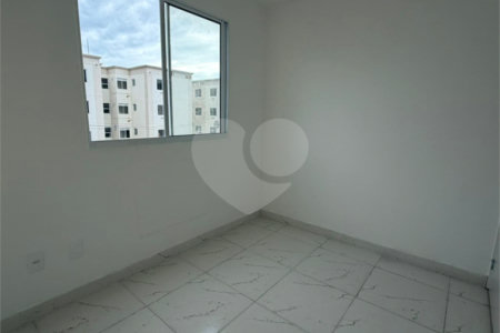 Apartamento à venda com 2 quartos em Guaratiba, Rio de Janeiro, RJ