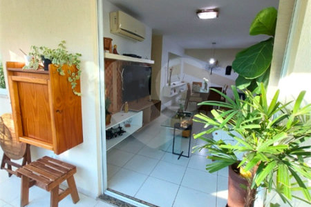 Apartamento à venda com 3 quartos, sendo 1 suíte, em Recreio dos Bandeirantes, Rio de Janeiro, RJ