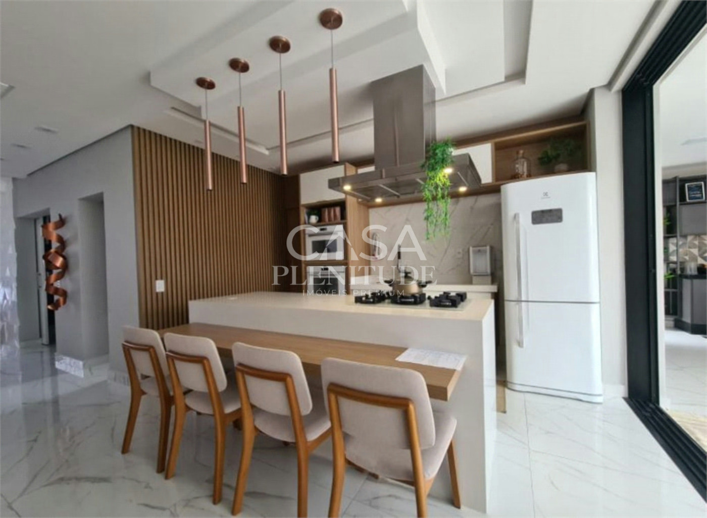 Casa em condomínio à venda com 3 suítes em Iporanga, Sorocaba, SP