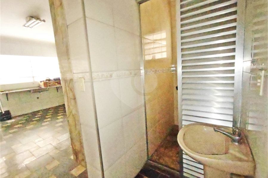 Sobrado à venda com 2 quartos em Vila Nivi, São Paulo, SP