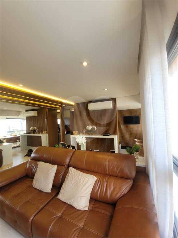 Apartamento à venda com 3 quartos, sendo 1 suíte,  em Parque Campolim, Sorocaba, SP