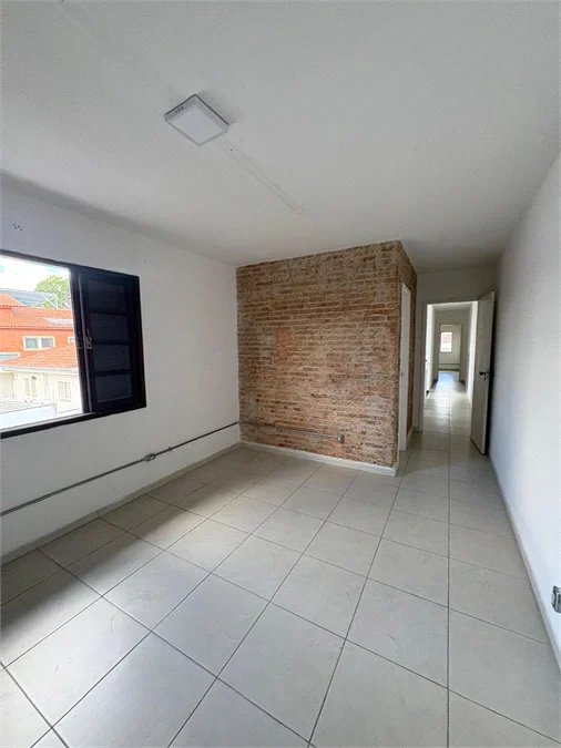 Sobrado à venda com 4 quartos, sendo 1 suíte,  em Vila Sônia, São Paulo, SP