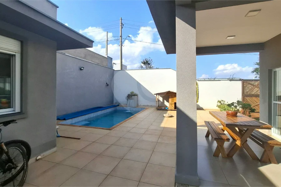 Sobrado com Piscina à Venda no Terras de Treviso – Piracicaba/SP