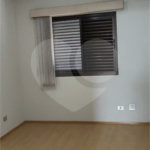Apartamento Espaçoso com 4 Dormitórios, Suíte e Varanda no Jardim Paris