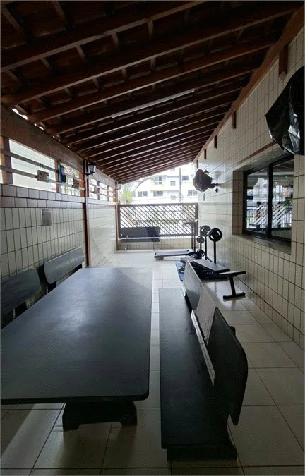 APARTAMENTO LINDINHO, PLANTA EXCELENTE, LOCALIZAÇÃO IMPAR. ( JD. GUILHERMINA ).