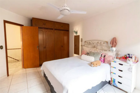 Sobrado à venda com 4 quartos, sendo 2 suítes,  em Butantã, São Paulo, SP