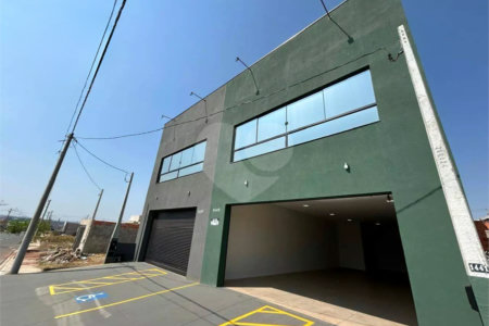 SALÃO COMERCIAL 285 m² COM MEZANINO PARA LOCAÇÃO / VENDA