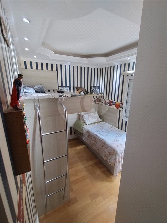 Apartamento à venda com 3 quartos, sendo 1 suíte, em Umuarama, Osasco, SP