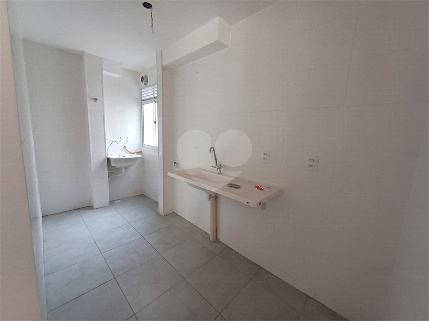 Apartamento à venda com 2 quartos em Inhoaíba, Rio de Janeiro, RJ