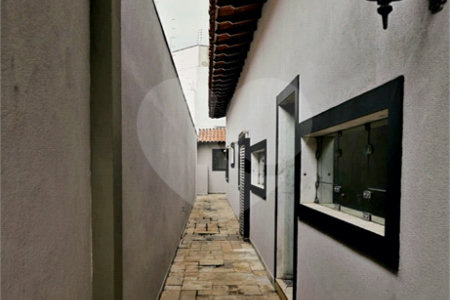 Casa à venda com 4 quartos, sendo 2 suítes, em Jardim São Bento, São Paulo, SP