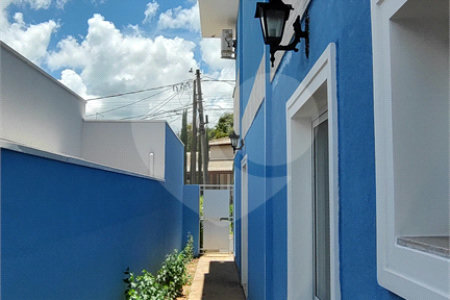 Casa à venda com 3 suítes no condomínio Parque do Varvito, Itu - SP