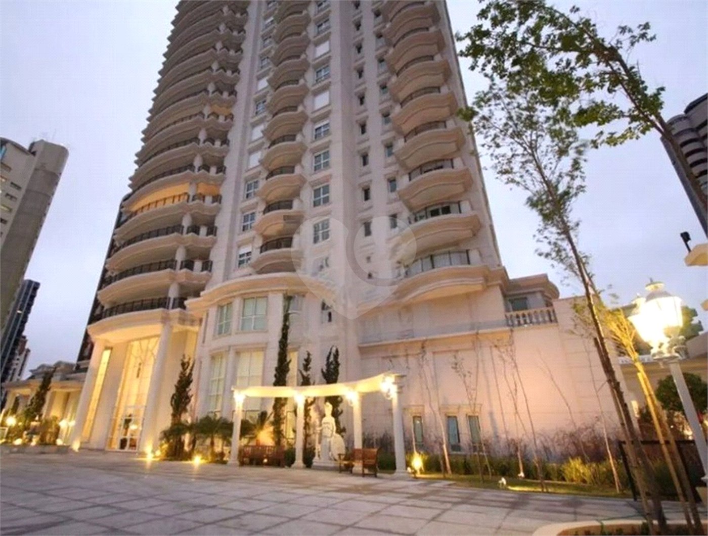 Apartamento à venda com 5 suítes em Jardim Anália Franco, São Paulo, SP
