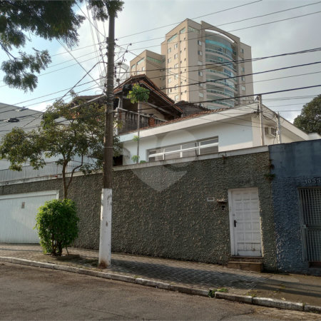 Casa à venda ou para alugar com 2 suítes em Saúde, São Paulo, SP