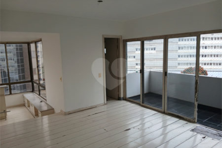 Apartamento à venda com 3 suítes em Santana, São Paulo, SP
