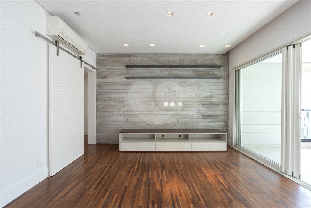 Apartamento à venda com 3 suítes em Itaim Bibi, São Paulo, SP