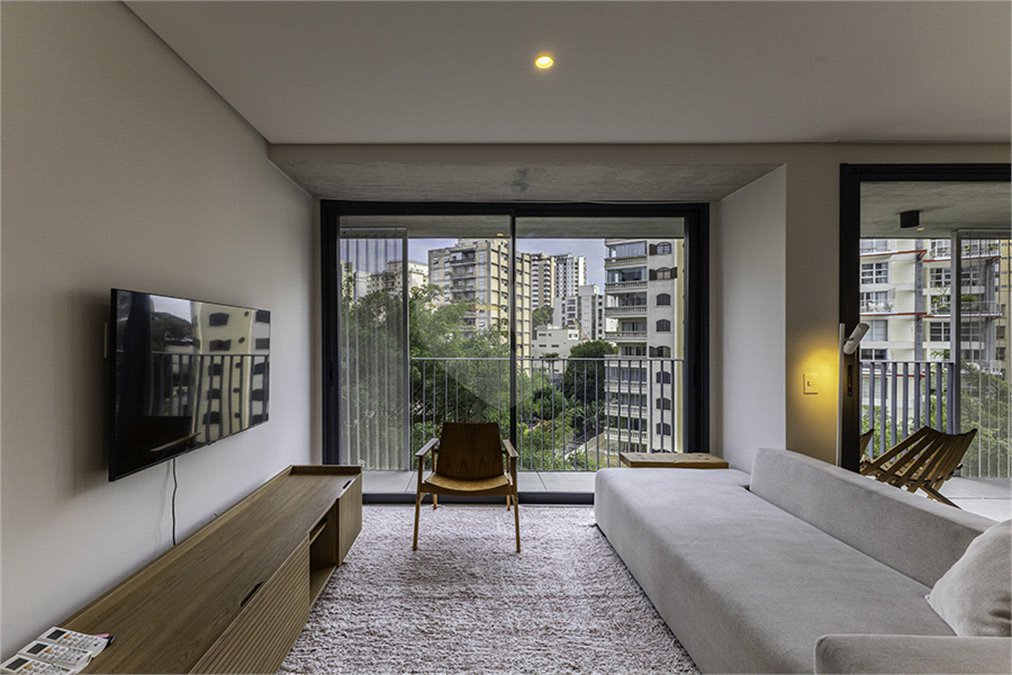 Apartamento à venda ou para alugar com 1 suíte em Jardim das Bandeiras, São Paulo, SP