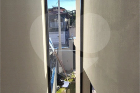 Sobrado à venda com 3 quartos, sendo 1 suíte,  em Parque Morumbi, Mogi das Cruzes, SP