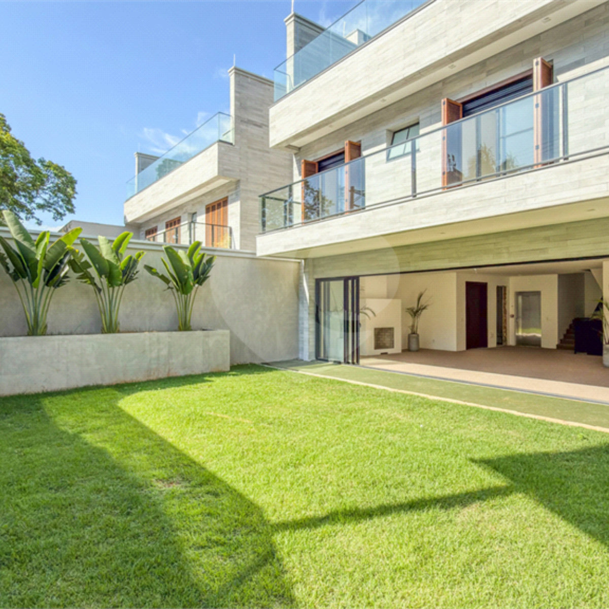Casa à venda com 4 suítes no condomínio Teviot, São Paulo - SP