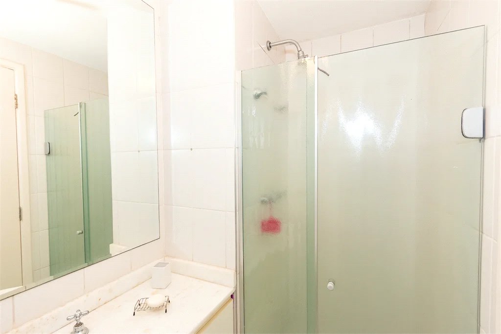 Apartamento à venda com 4 quartos, sendo 3 suítes, em Vila Andrade, São Paulo, SP