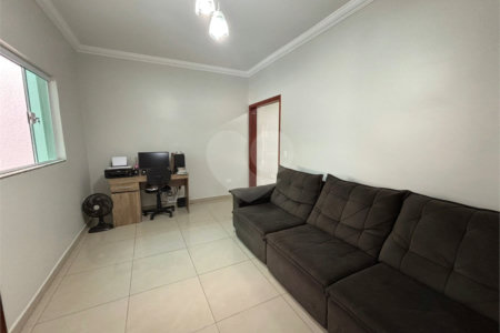Casa à venda com 2 quartos, sendo 1 suíte, em Jardim Belo Horizonte, Indaiatuba, SP