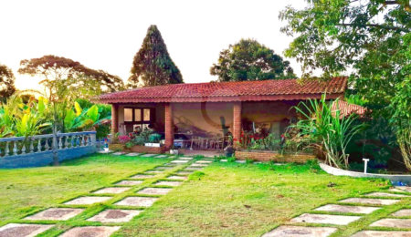 Casa à venda com 6 quartos, sendo 2 suítes,  no condomínio Parque da Fazenda, Itatiba - SP