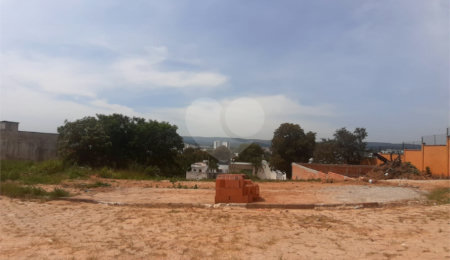 Terreno à venda em Parque Santa Márcia, Votorantim, SP