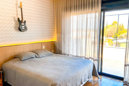 Casa à venda com 4 suítes no condomínio Lago Azul Residencial e Golfe, Araçoiaba da Serra - SP