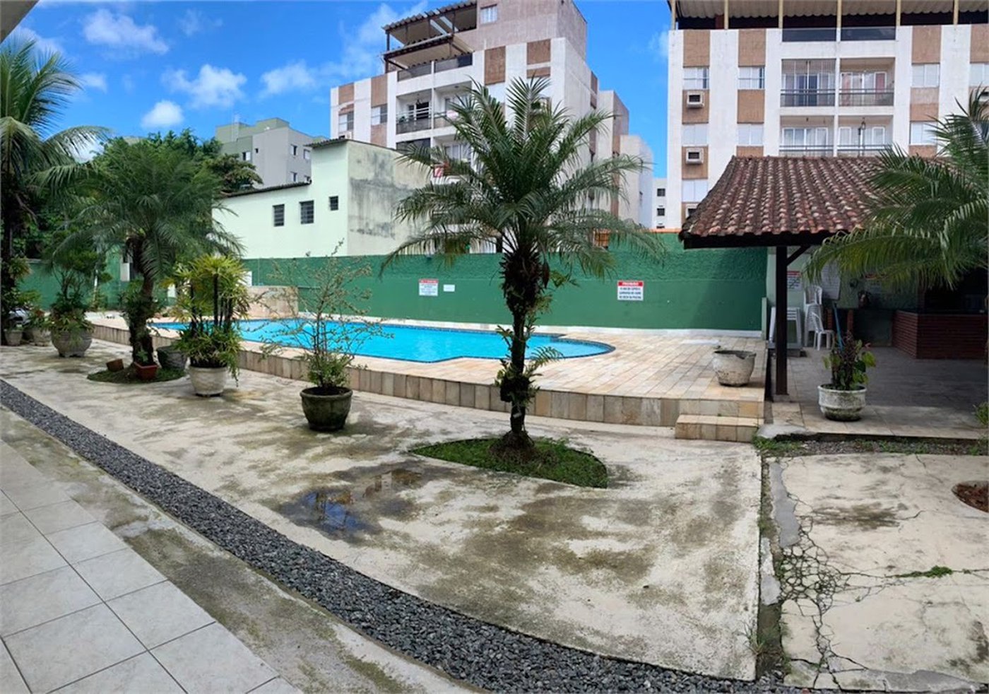 Pousada à Venda na Enseada, Guarujá | 18 Suítes | Excelente Oportunidade de Investimento