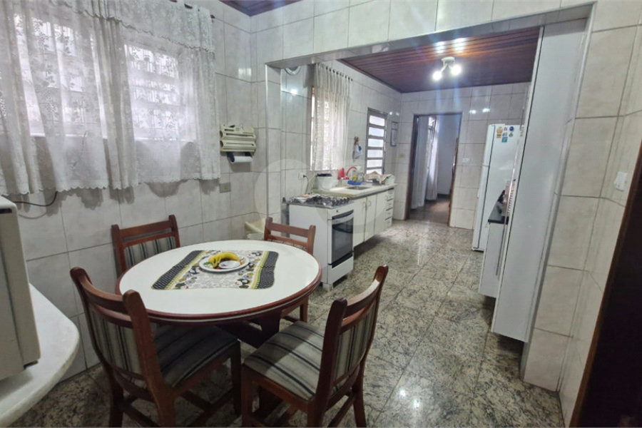Casa à venda com 2 suítes em Santana, São Paulo, SP