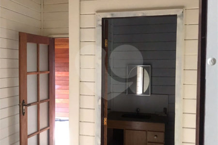 Casa à venda com 3 quartos, sendo 1 suíte, no condomínio Zuleika Jabour, Salto - SP