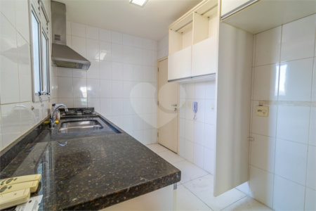 Apartamento à venda com 3 suítes em Brooklin, São Paulo, SP