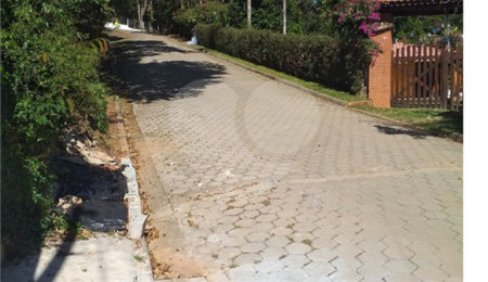 Casa à venda com 3 quartos, sendo 1 suíte,  no condomínio Mirante da Mantiqueira, Mairiporã - SP
