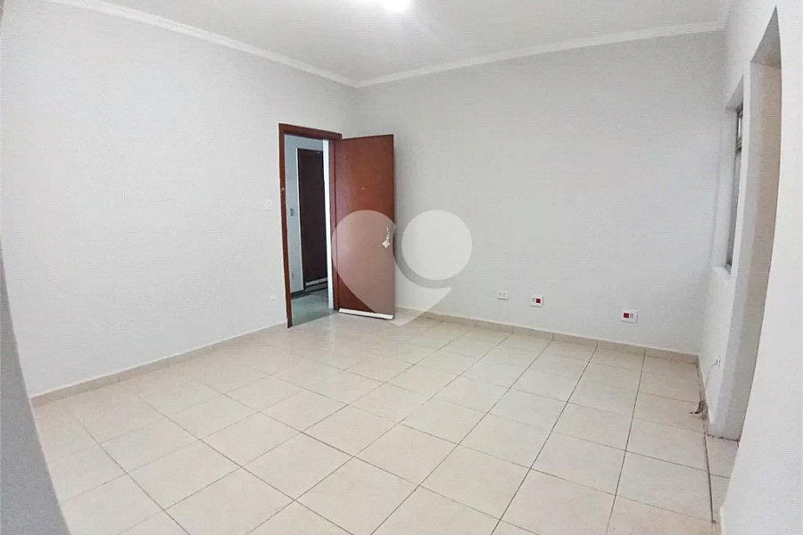 Sobrado à venda com 13 quartos, sendo 1 suíte,  em Jardim São Paulo(zona Norte), São Paulo, SP