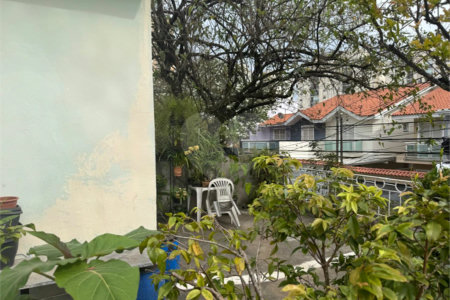 Terreno à venda com 4 quartos em Jardim Odete, São Paulo, SP