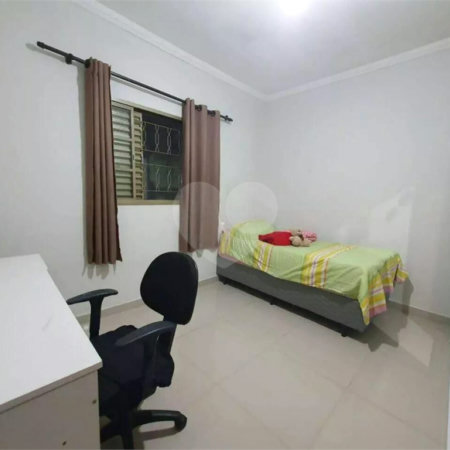Casa à venda com 3 quartos, sendo 1 suíte, em Jardim Califórnia, Indaiatuba, SP