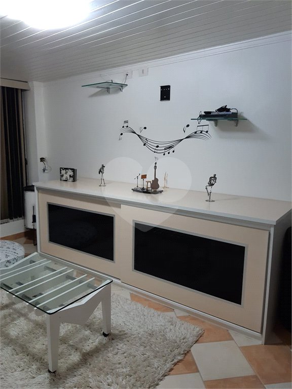 Sobrado à venda com 3 quartos em Vila Nova Cachoeirinha, São Paulo, SP