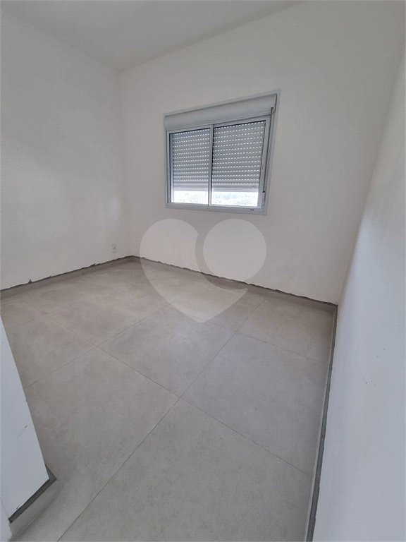 Apartamento à venda com 2 quartos, sendo 1 suíte, em Jardim Santo Antônio, Valinhos, SP