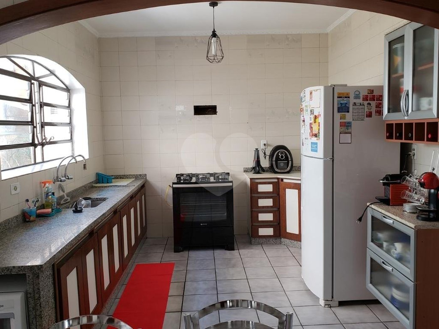 Sobrado à venda com 4 quartos, sendo 1 suíte, em Jardim Floresta, São Paulo, SP