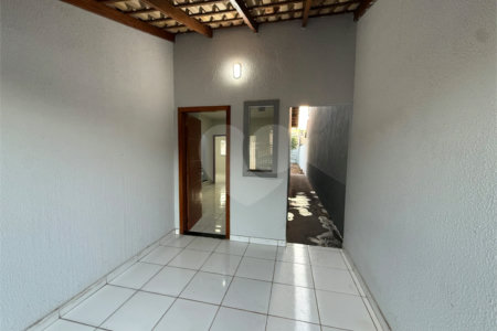Casa à venda com 2 quartos em Ikaray, Várzea Grande, MT