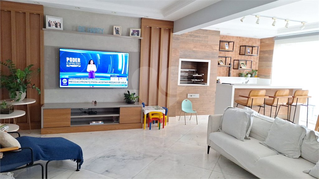 Apartamento para alugar com 3 suítes em Vila Gertrudes, São Paulo, SP
